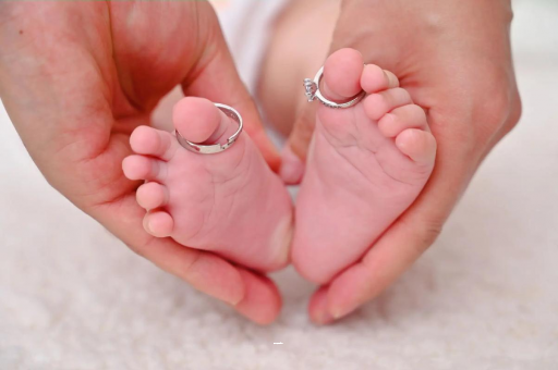 上杭孕妇肚子隐隐作痛